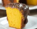 Bolo de cenoura com chocolate (Fatia)